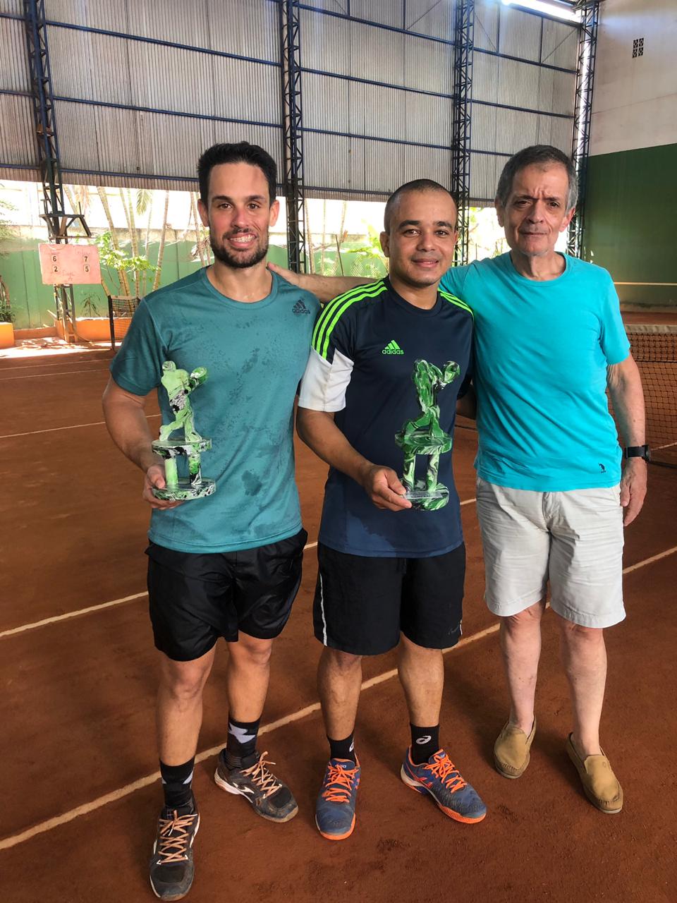 Academia de tênis em Vila Velha